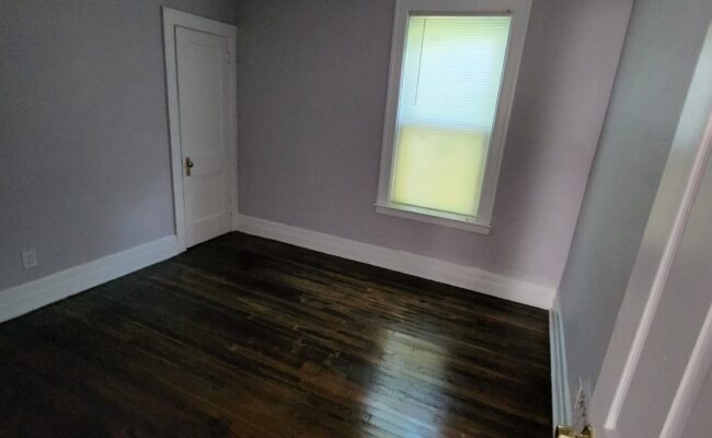 2264HolcombBedroom